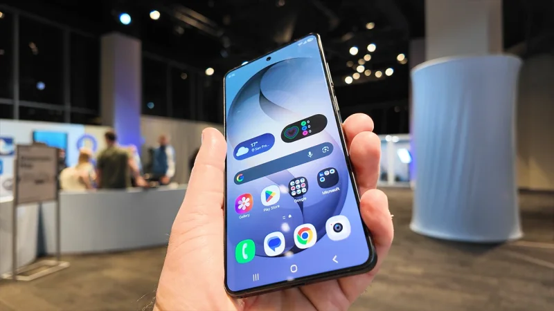 Samsung sprema Galaxy S27 Pro, “mini Ultra” koji bi mogao da sakrije tvoje poruke od radoznalih pogleda
